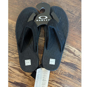Oakley Men's Operative Sandal Flip Flops | Size 12 | Black